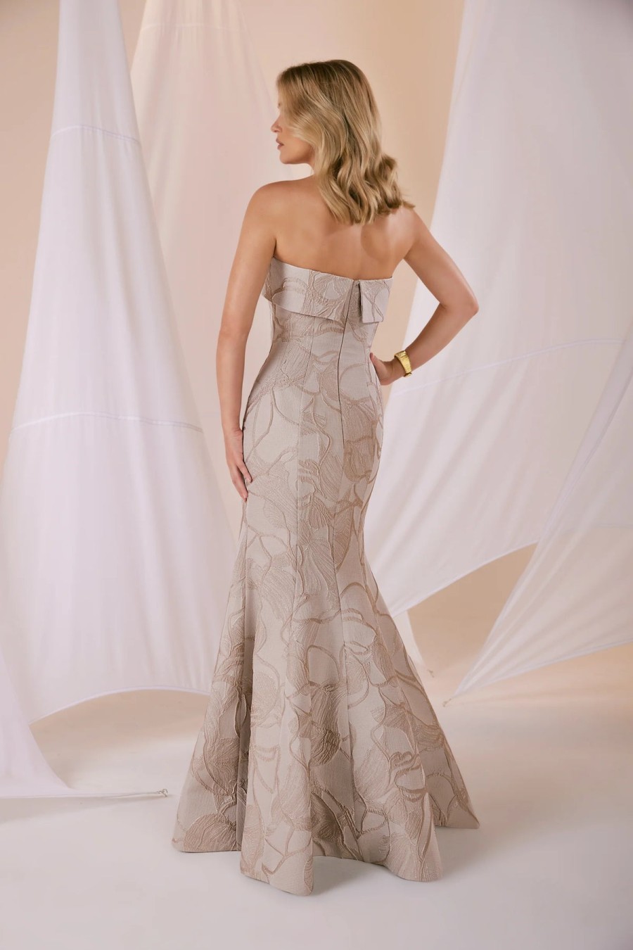 Anne Barge Dresses | Stewart Gown In Taupe