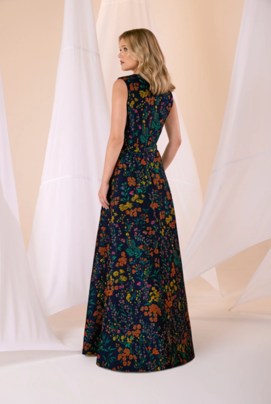 Anne Barge Dresses | Parker Gown In Navy Multi