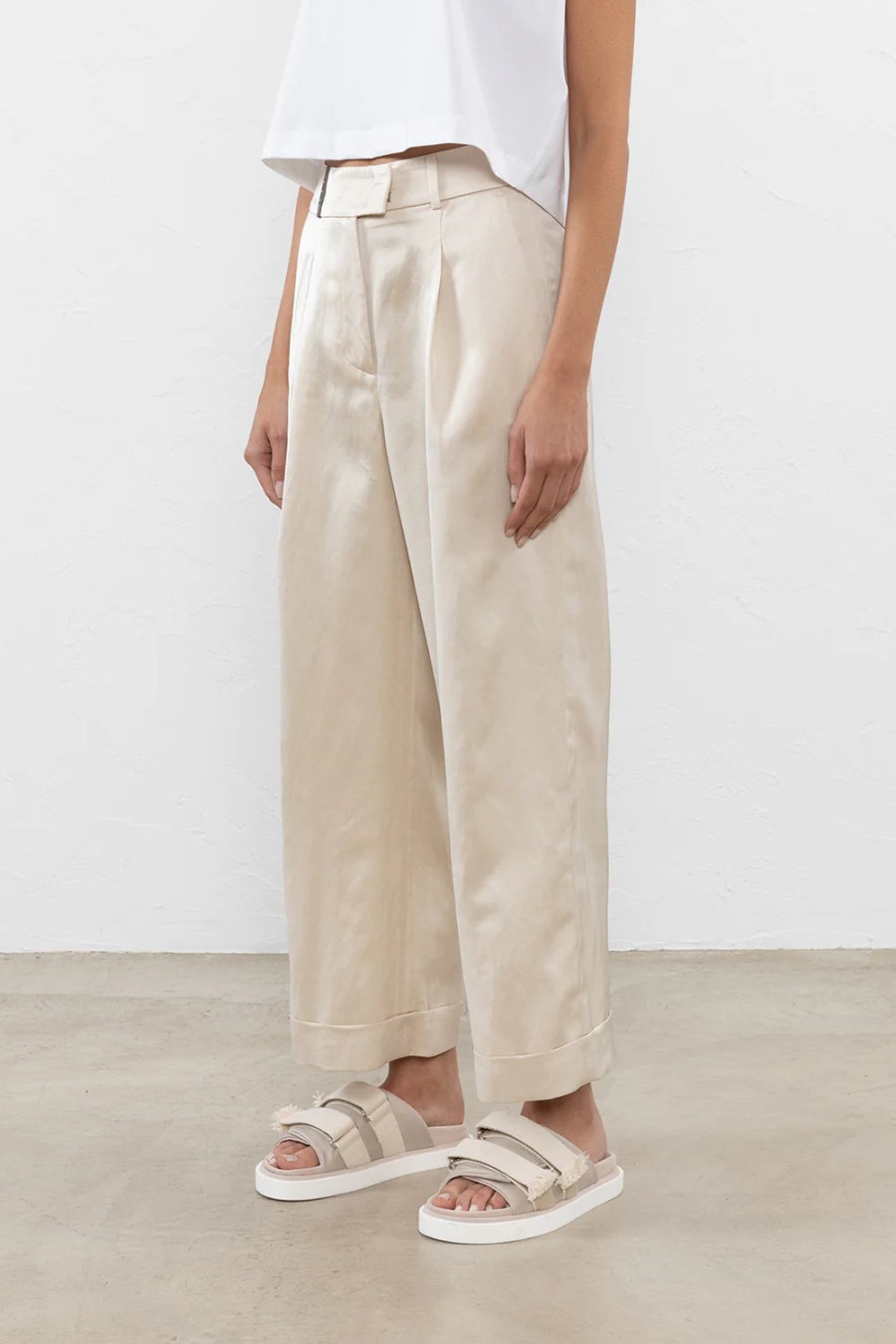 Peserico Pants | Pant With Darts In Letter Paper