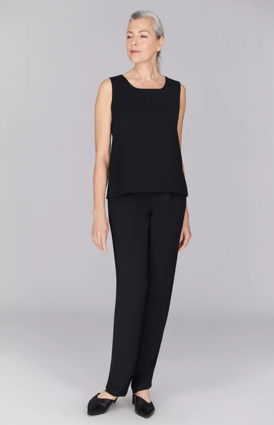 Emmelle Pants | Narrow Leg Pant With Back Elastic Black