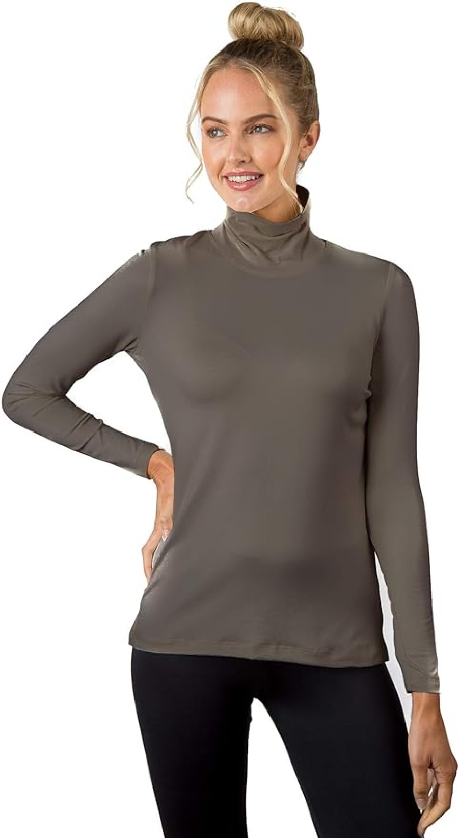 A'nue Tops | The Classic Turtleneck