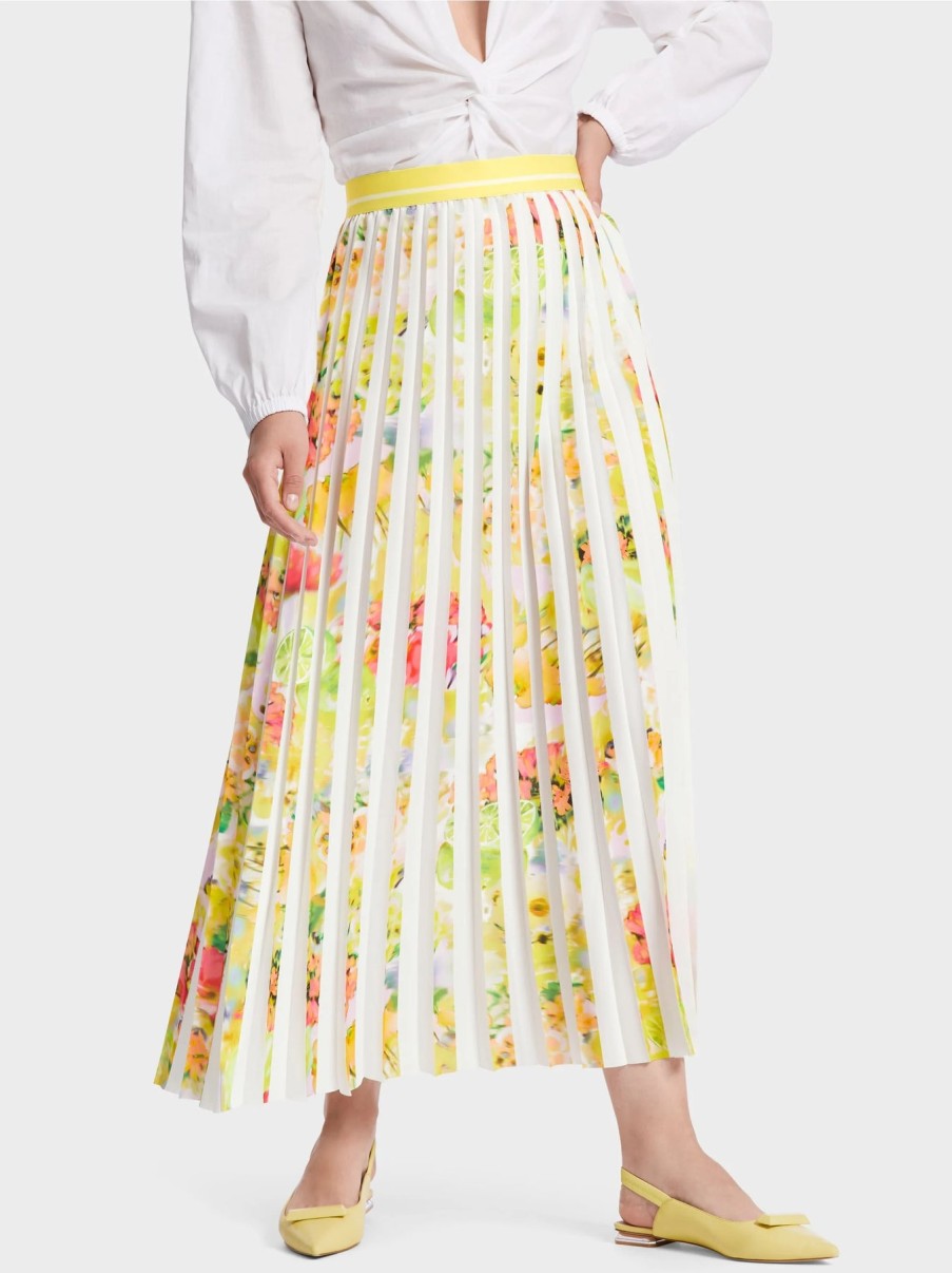 Marc Cain Skirts | Pleated Skirt In Pale Lemon