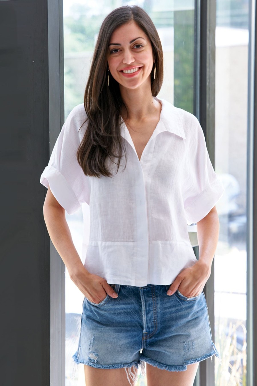 Finley Tops | Bennett Linen Top In White